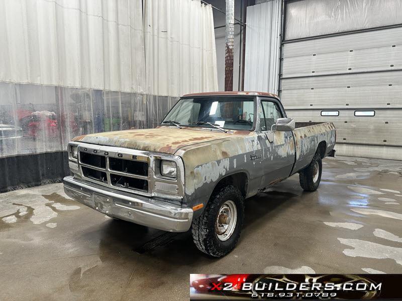 1991 Dodge W-Series W200